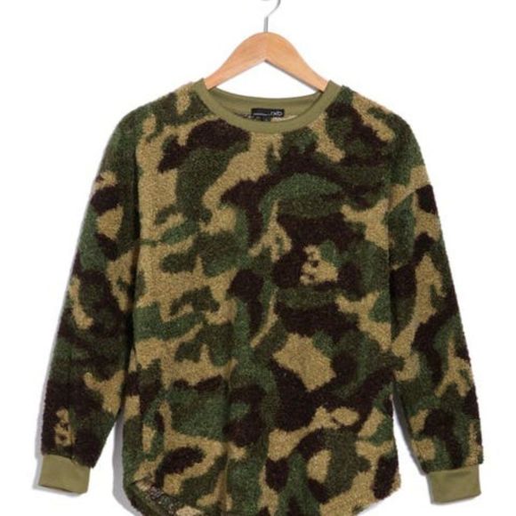 RXB Camo Printed Fleece Sweater - Picture 2 of 4